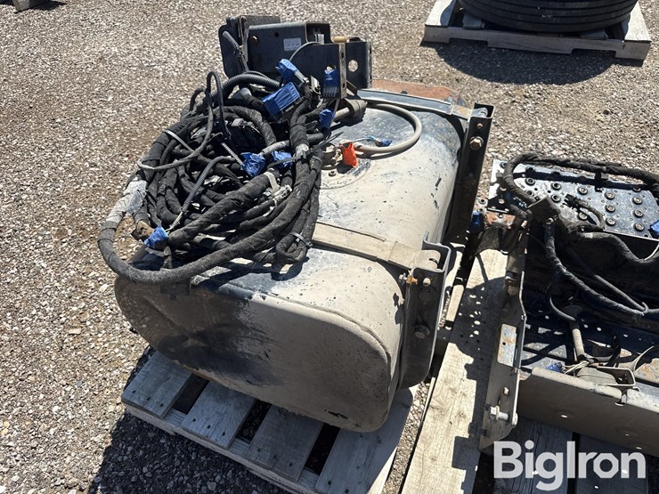 international-durastar-4300-image-11