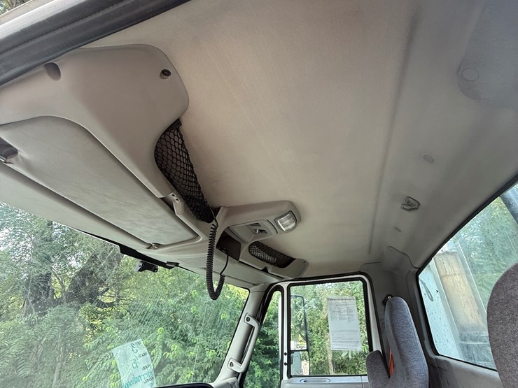 2015-international-prostar-image-20