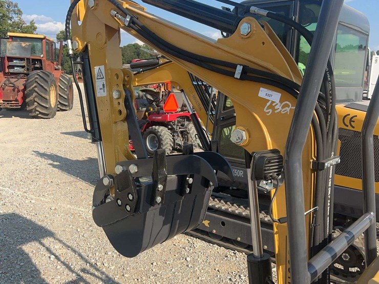 agt-mx12rx-mini-excavator-image-16