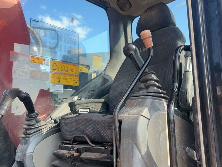2019-link-belt-145-x4-excavator-image-29