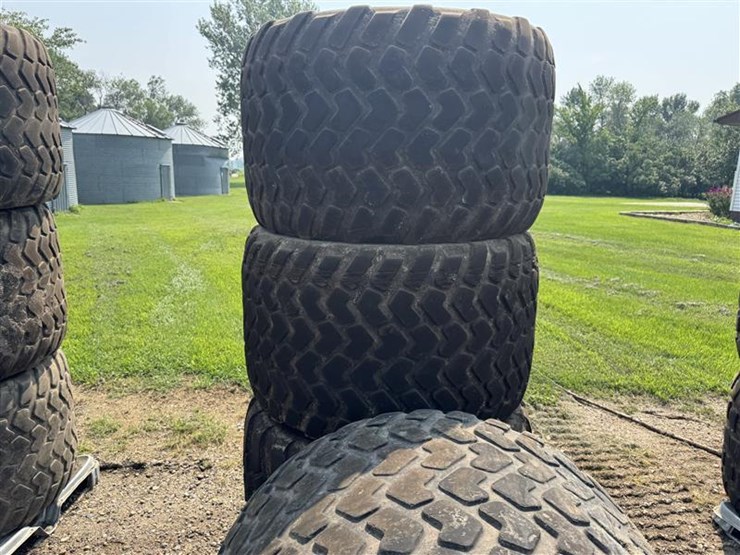 michelin-cargoxbib-high-floatation-tires-(set-of-4)-image-2