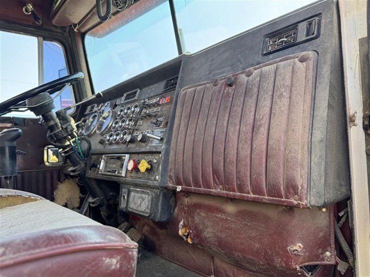 1988-kenworth-w900b-image-26