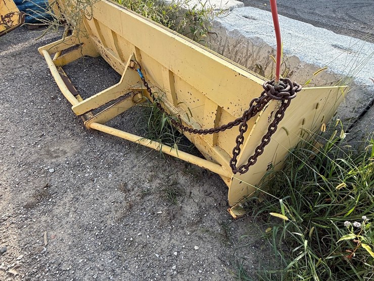 #69-•-14-ft.-heavy-duty-push-box-blade-for-wheel-loaders-image-5