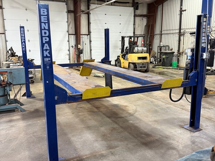#108-•-2013-bendpak-hd-9-4-post-auto-lift-image-19