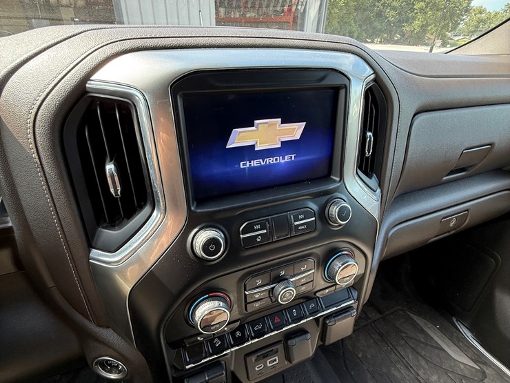 2019-chevrolet-k1500-image-59