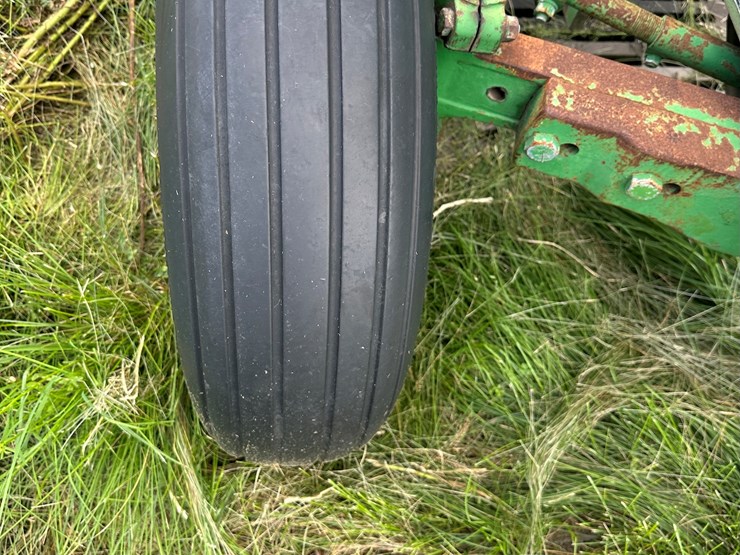 1976-john-deere-2040-image-5