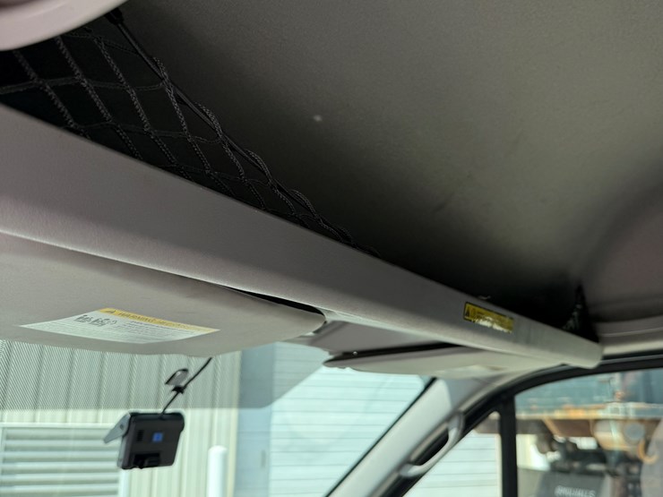 2012-utility-van-image-22