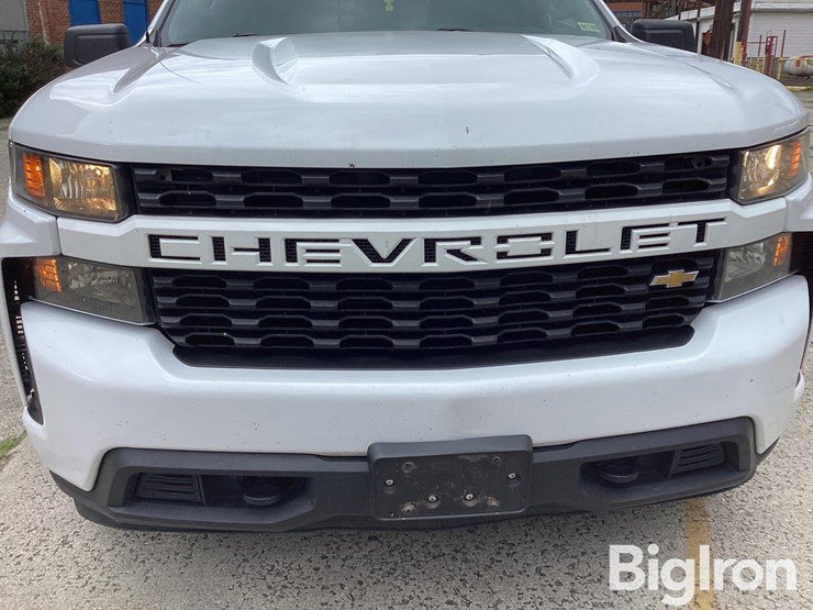 2022-chevrolet-silverado-1500-image-10