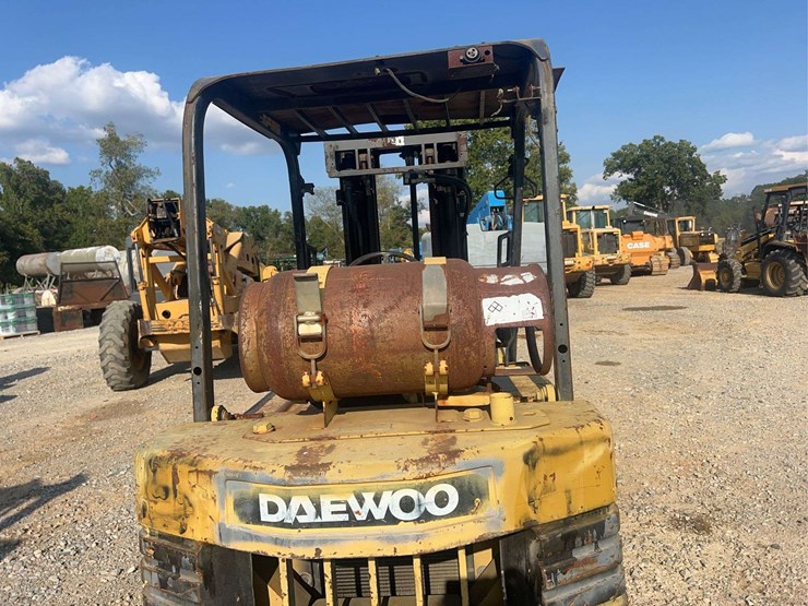 daewoo-g2ss-warehouse-forklift-image-14