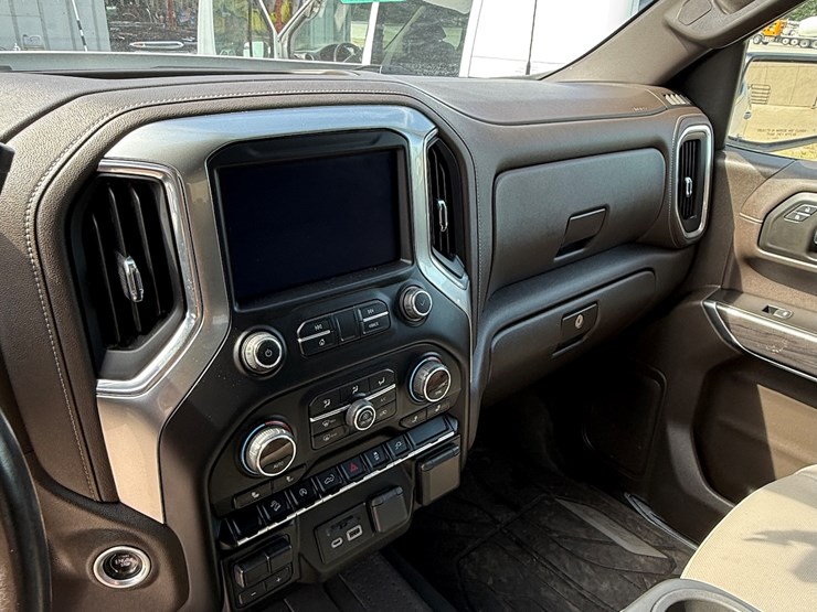 2019-chevrolet-k1500-image-17