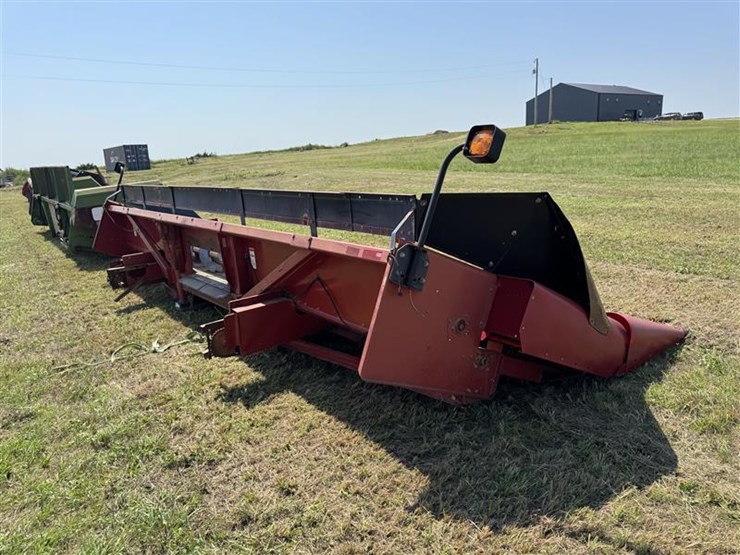 1997-case-ih-1083-image-4