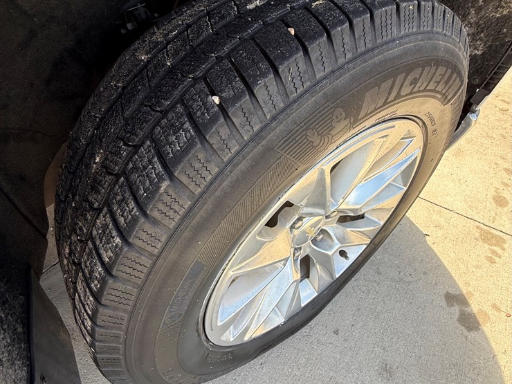 2019-chevrolet-k1500-image-51