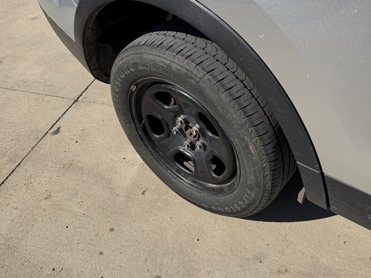 2016-ford-explorer-police-interceptor-image-56