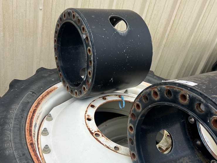 2012-unverferth-15-inch-rear-spacers-for-10-bolt-hub-image-3
