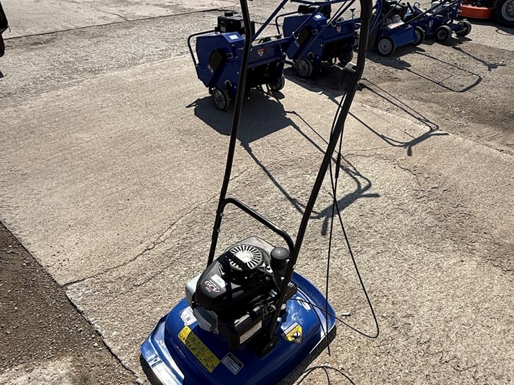 #51-•-2024-bluebird-hm200-hover-type-commercial-walk-behind-lawn-mower-image-2