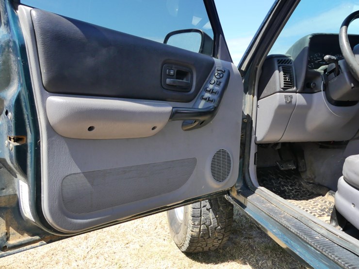 1998-jeep-cherokee-image-14