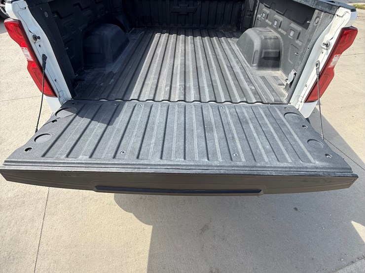 2019-chevrolet-k1500-image-29