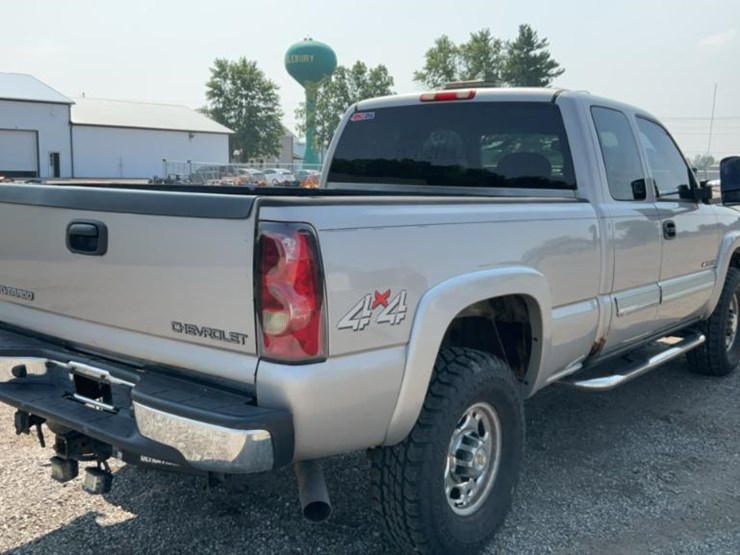 2005-chevrolet-silverado-image-5