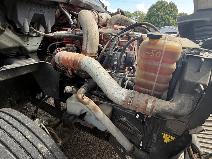 2015-international-prostar-image-25