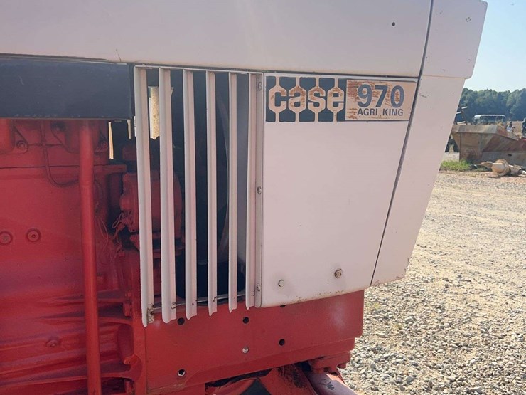 case-970-tractor-image-22