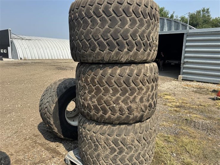 michelin-cargoxbib-high-floatation-tires-(set-of-4)-image-5