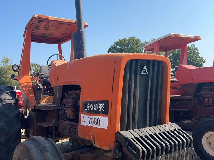 allis-chalmers-7080-tractor-image-6