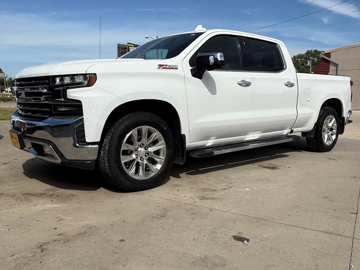 2019-chevrolet-k1500-image-5