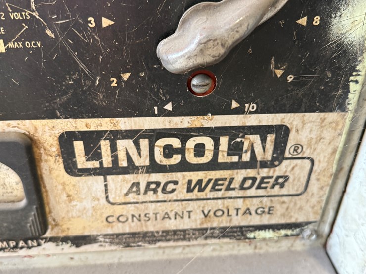#73-•-lincoln-idealarc-r35-250-constant-voltage-arc-welder-image-4