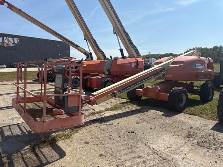 jlg-400s-image-1