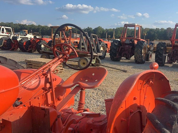allis-chalmers-wd-tractor-image-11