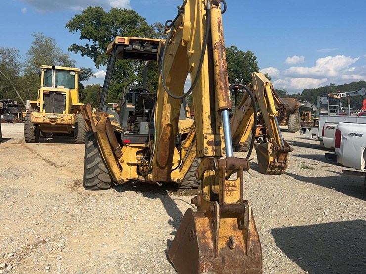 cat-416-4x4-extendahoe-backhoe-loader-image-3
