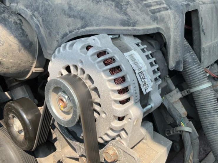 2011-chevrolet-silverado-image-71