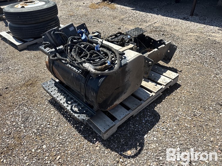 international-durastar-4300-image-7
