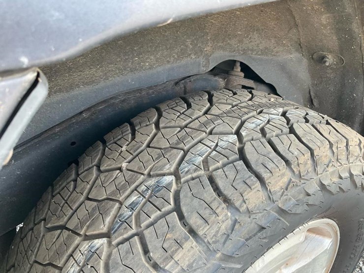 2004-toyota-4-runner-image-32