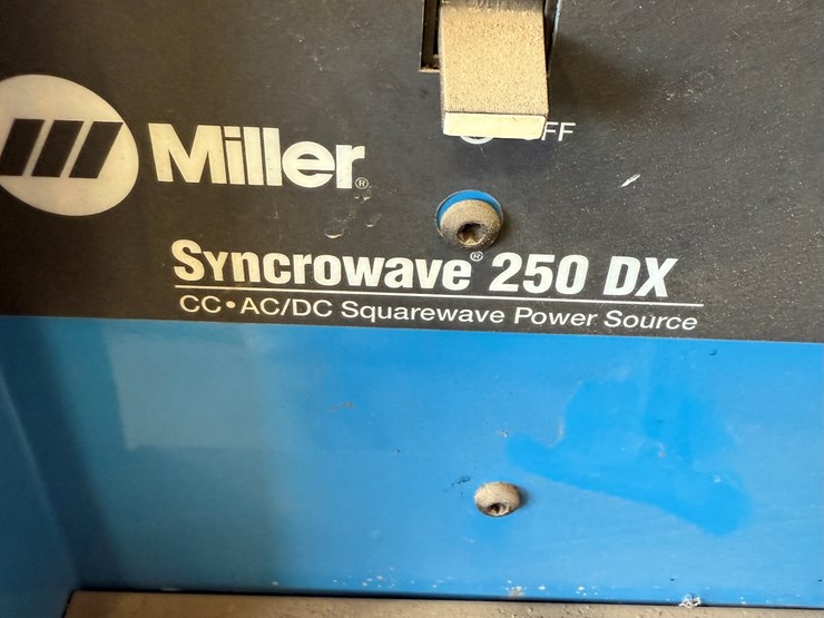 #111-•-miller-syncrowave-250-dx-square-wave-power-source-image-2