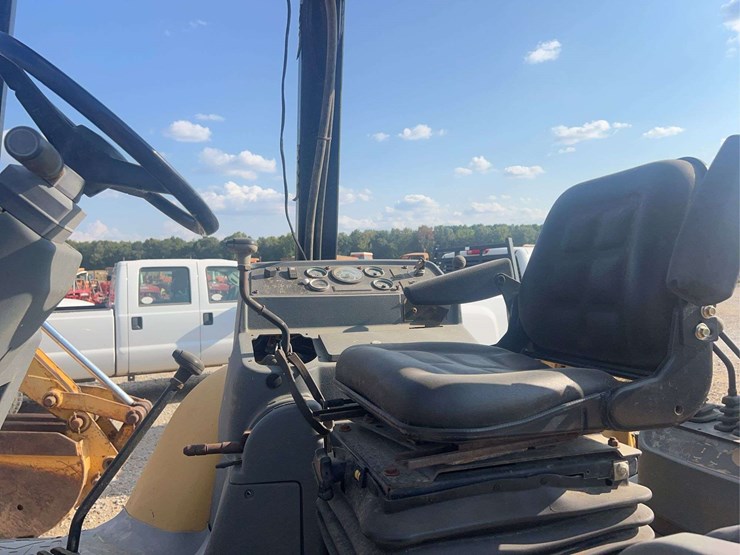cat-416-4x4-extendahoe-backhoe-loader-image-28