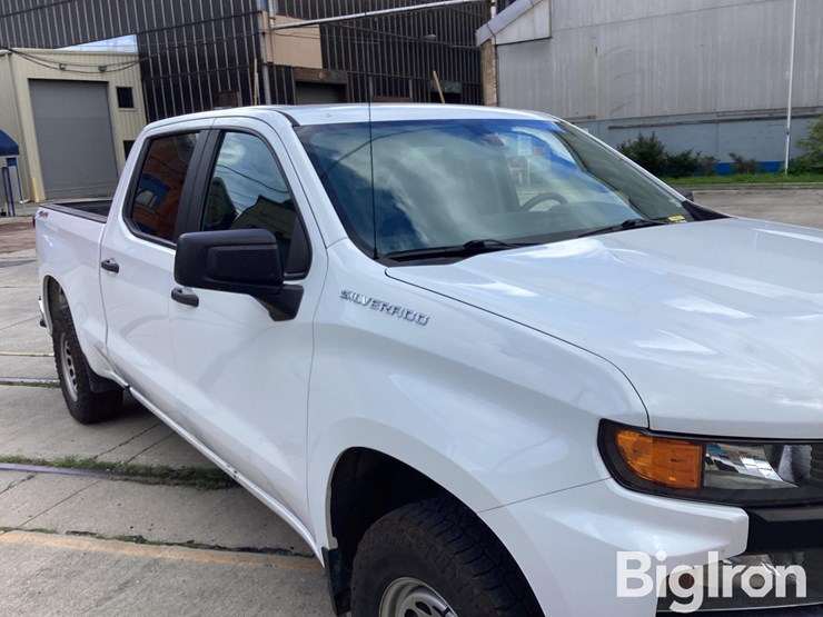 2022-chevrolet-silverado-1500-image-11