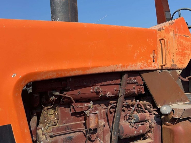 allis-chalmers-7080-tractor-image-8