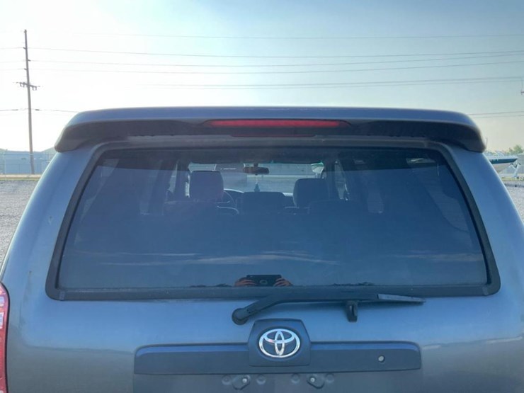 2004-toyota-4-runner-image-22