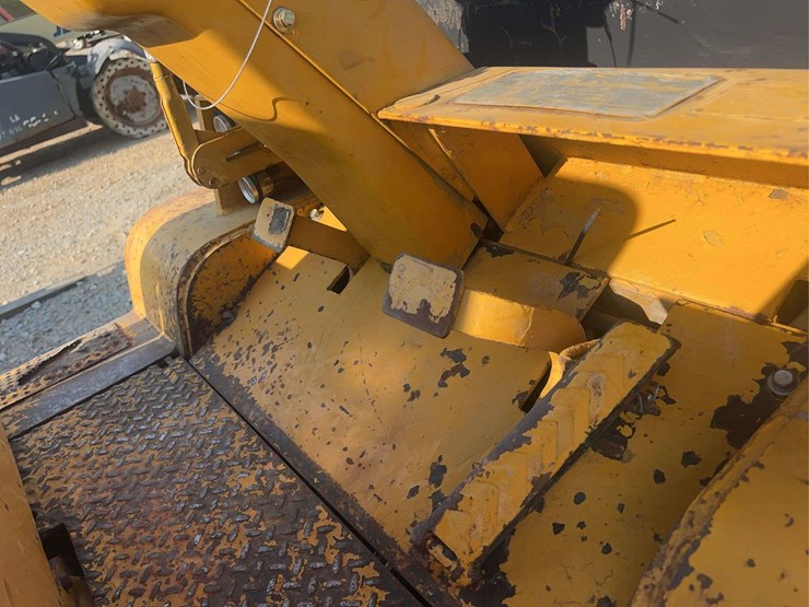 cat-v80d-warehouse-forklift-image-20