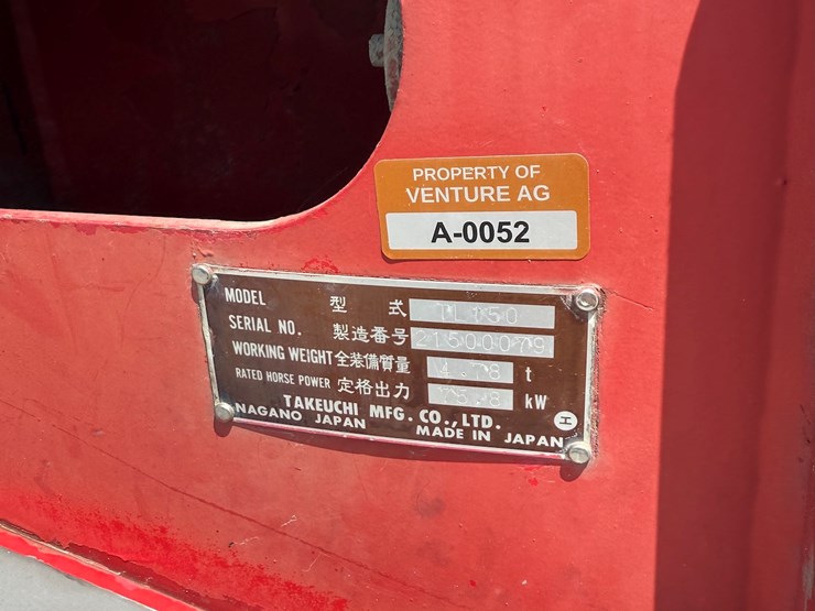 2001-takeuchi-tl150-image-12