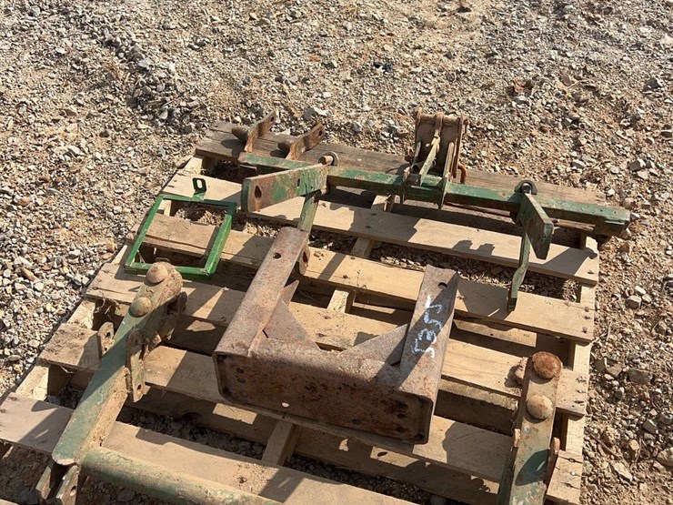 misc.-john-deere-cultivator-parts-image-2