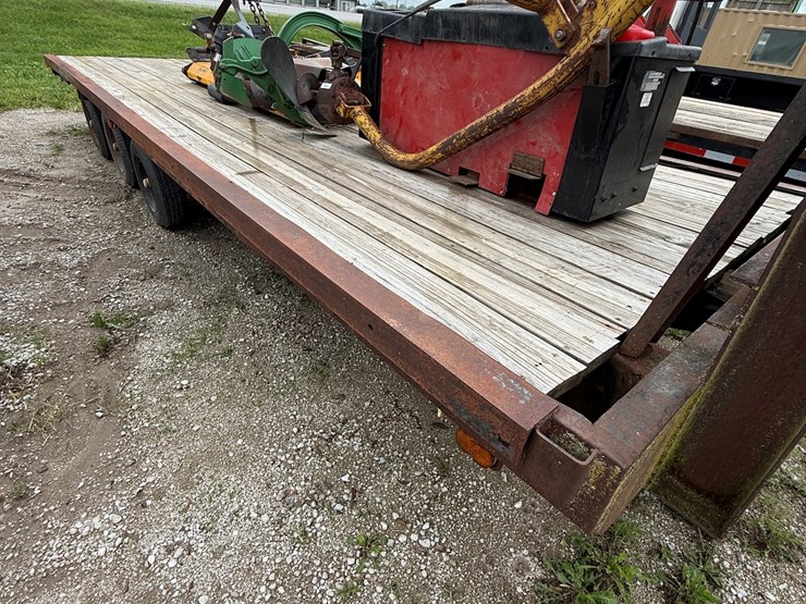 #34-•-shop-made-triple-axle-gooseneck-flatbed-trailer-image-15