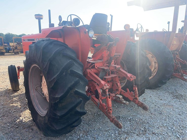 allis-chalmers-185-tractor-image-2