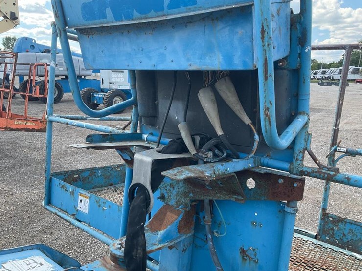 2007-genie-s60-trax-image-19