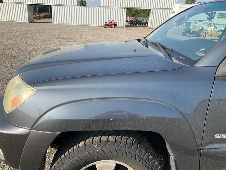 2004-toyota-4-runner-image-12