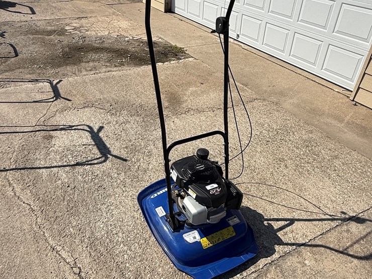 #51-•-2024-bluebird-hm200-hover-type-commercial-walk-behind-lawn-mower-image-1