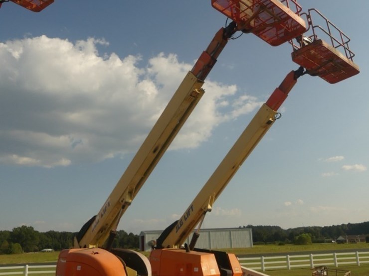 2007-jlg-600s-image-14