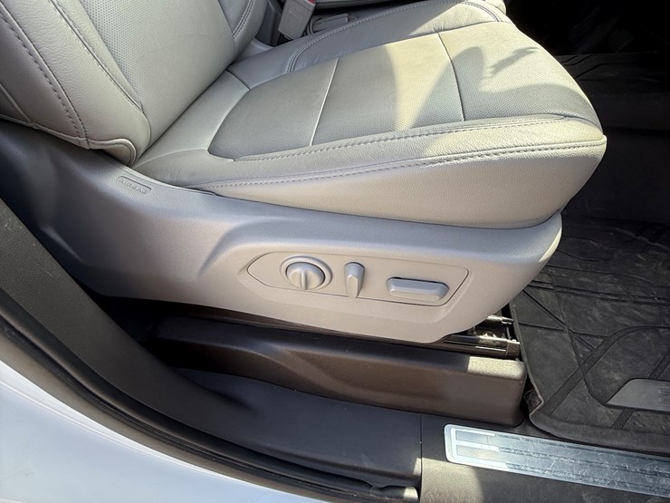 2019-chevrolet-k1500-image-42
