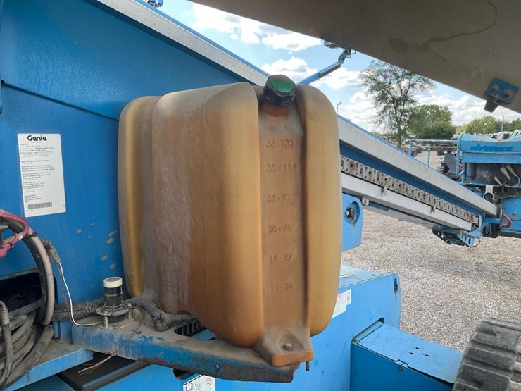 2007-genie-s60-trax-image-28